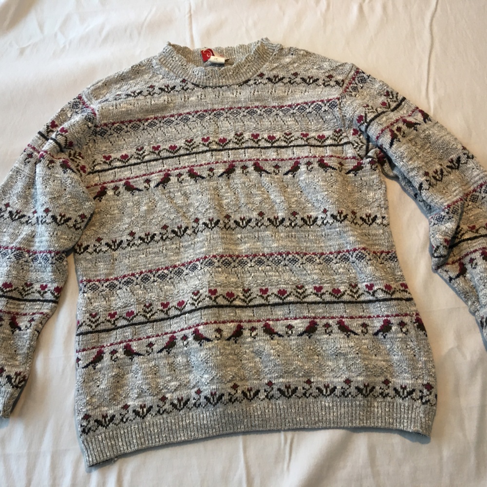 Vintage sweater ; size M